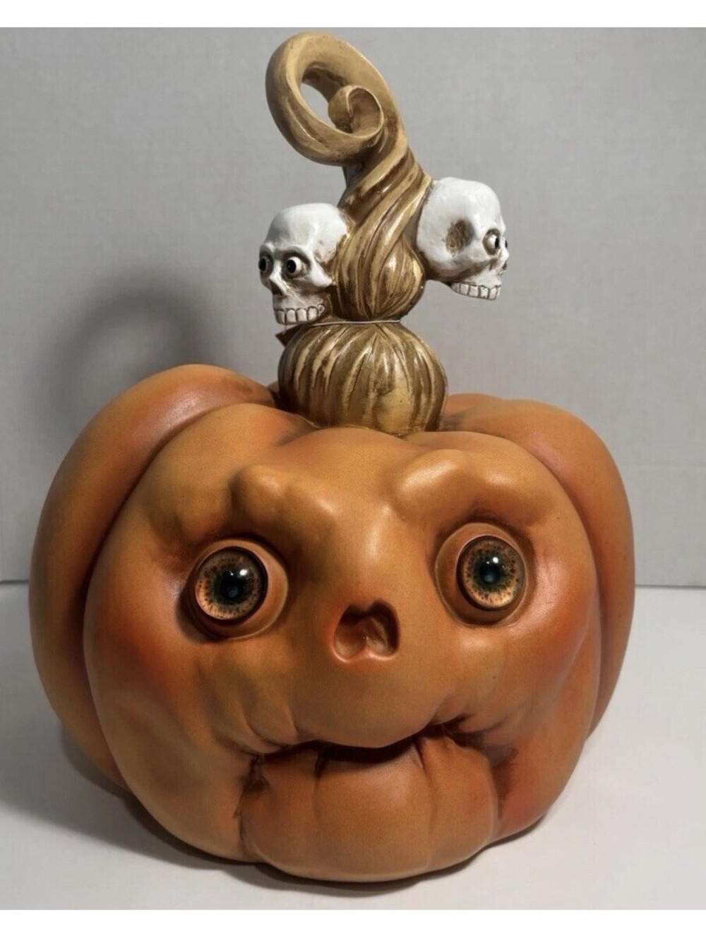 Hallows Eve Pucker Face Pumpkin Skull Halloween Decor Resin Tabletop Figure NWT